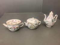 3 x Antique Early 20th Century Famille Rose Chinese Tea Pots - Stamps to Base - 7