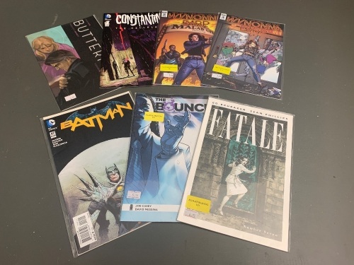 Asstd Lot of 7 Collectable Comics inc. Batman, Wynonna Earp, Butterfly, Fatale