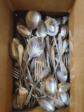 Asstd Lot of Vintage Silver Plated Cutlery - Mainly Tea Spoons