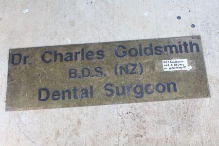 Large Brass Dentists Sign from Upper Mary St. Gympie - App. 760mm x 250mm