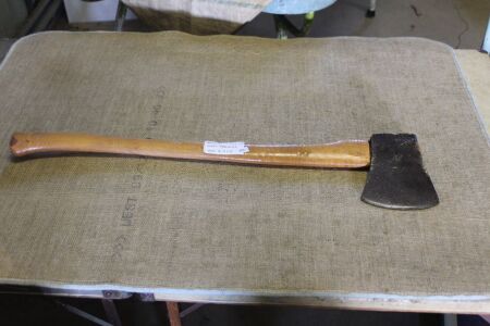 Vintage 5.5in Kelly Tasmanian Axe Made in USA