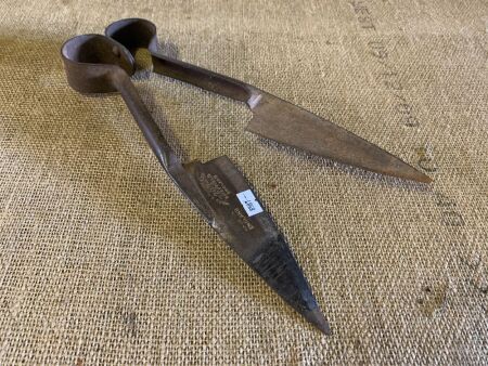 Rare Antique Ward and Payne 202 Sheffield England Wool Shears with Shepherd, Crook and Dog TM from Bourke in N.Q.