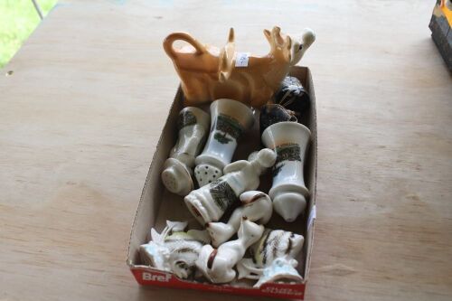 Asstd Lot of Gympie Souvenir Cruets etc