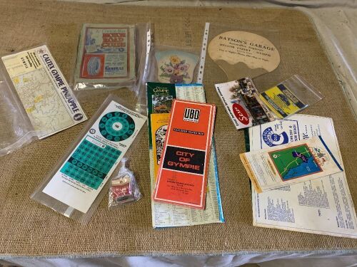 Assorted Lot of Maps, Travelling Guides + Gympie History inc Newspaper Clippings, Sundowner Magazine, Advertising Catalogue etc