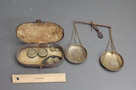 A Rare Personal Avery Handheld Miners Gold Scale in Original Tin Box with Lining + Troy Oz, Penny & Grains Weights c1870's