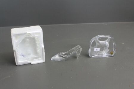 3 x Crystal Paperweights - 2 Still in Box inc. Cat and Shoe