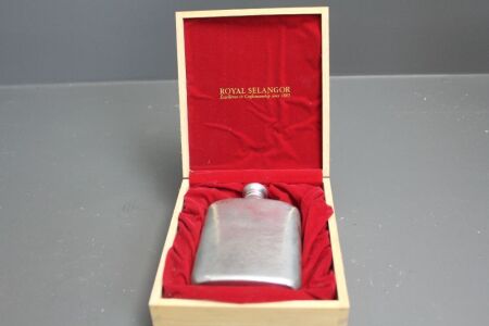 Royal Selangor Pewter Hip Flask in Gift Box
