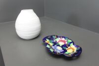 Contemporary Sophie Conran Portmerion Ribbed Vase + Vintage Maling Scalloped Dish (As Is) - 3