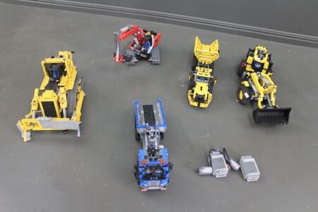 Large Asstd Box Lot of Lego Technic Earthworks Models + Battery Pack