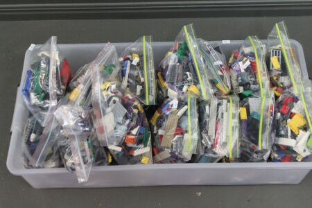 Extra Large Lot of Lego Pieces Sorted in Numbered Bags