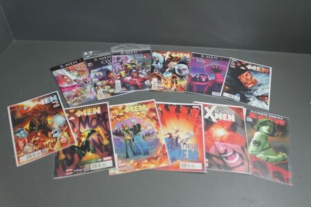 Collection of 12 Marvel X-Men and Extraordinary X-Men Comics