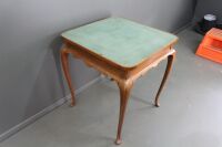 Antique Maple Card Table on Slender Queen Anne Legs - 3