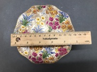 Royal Winton Vintage Chintz ‘Marguerite’ - Small Tazza and 2 Trinket/Pin Dishes - 8