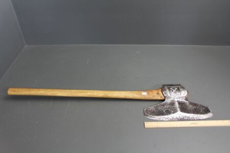 Antique Witte Hardware IXL 12" Broad Axe - St.Louis USA