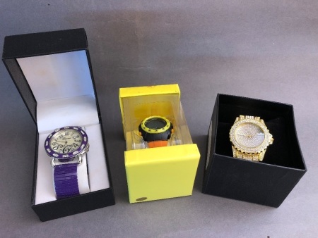 3 x New Fasion Watches in Boxes