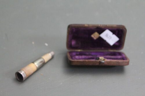 Antique Cased Cigarette Holder with Hallmarked SS Bands 1911. Cased Marked Th. Vafiadis & Co Bombay