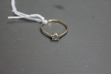 14k Gold and Diamond Solitaire Ring - 0.33 Ct