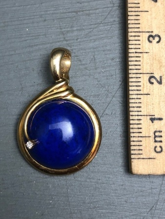 14ct Yellow Gold Lapis Lazuli and Round Brilliant Diamond Pendant