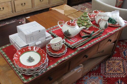 Large Qty of Villeroy & Boch Toys Delight Christmas Ware inc. Ceramics, Table Runners Etc - App. 56 Pieces inc. Christmas Tree