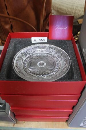 4 x Boxed Baccarat Arabesque Desert Plates