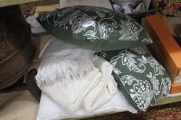 Asstd Lot of Cream Fringed Throws x 4 + 4 x Cushions