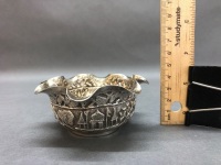 Small Antique Repousse Afghani Silver Bowl - 7