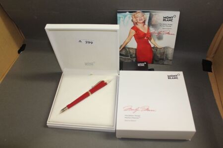 Mont Blanc Muses Marilyn Monroe Fountain Pen in Box with Book and Refills