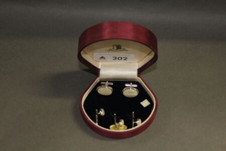 Boxed Set of Japanese Cufflinks and Collar Studs