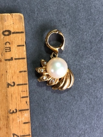 18K Gold, Pearl and Diamond Pendant / Enhancer 