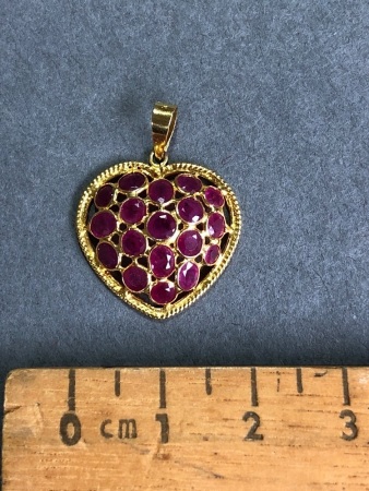 18ct Gold and Synthetic Ruby Heart Pendant