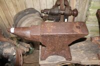 Vintage Blacksmiths Forged Anvil 105cwt No Makers Mark Visible - 5" Table - 19.5" Total Length .75" Hardy Hole - 4