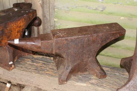 Vintage Blacksmiths Forged Anvil 110cwt ? & Sons Queens Dudley Patent Solid Anvil 4.25" Table - 24" Total Length 1.25" Hardy Hole