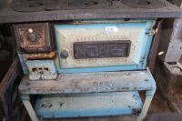 New Crown Dover No.8 Enamelled Wood Stove in Blue and Cream For Restoration - Some Parts Missing - 2