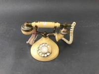 Vintage French Style Dial Phone