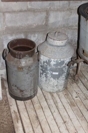 Vintage Galvanised Can with Lid + Enterprise Cream Can - No Lid