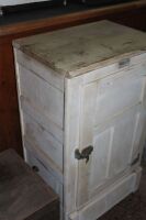 Vintage Painted Mawsons Single Door Ice Fridge - 3