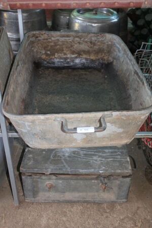 Large QMIB 2 Handled Galvanised Tray + Lidded Box