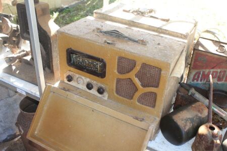 2 Vintage Boxed Crammond Radios for Restoration