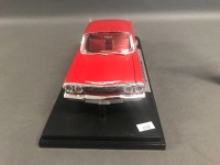 Welly Die Cast Model GM Chevrolet Impala - 3