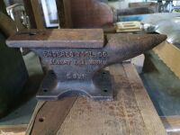 2 Small Cast Anvils - Largest Enderes Tool Co. Albert Minn. Total Length 9" - 2