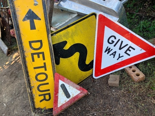 Asstd Lot of 4 Road Signs