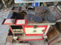 Crown No.1 Enamelled Wood Stove in Red and Cream for Restoration - 3