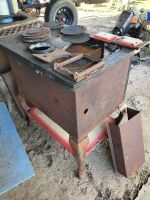 Crown No.1 Enamelled Wood Stove in Red and Cream for Restoration - 4