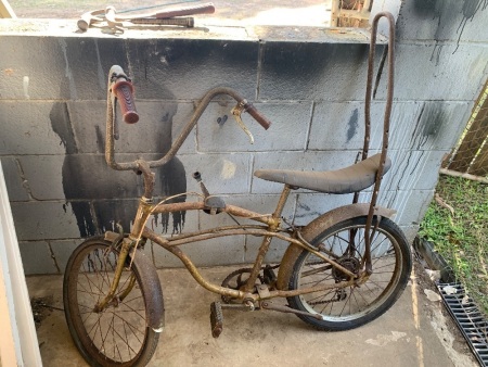 Vintage Road Master Chopper Bike for Restoration