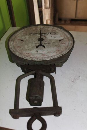 Vintage Gush and Dent Salter Animal Scale to Weigh 1000kg