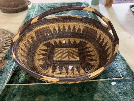 Large Contemporary Bukaware Style Market Basket