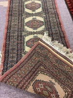 Finely Hand Knotted Persian Wool Runner in Rose Pink and Cream with Geometric Design - 2