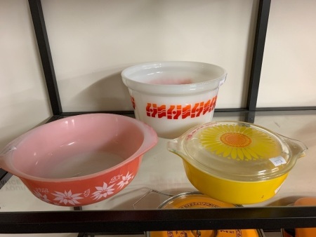 3 Vintage Pyrex Oven Bowls - Pink Sunflowers & Orange/Red Design - No Lids + Sunflower Yellow 1 Pint Caserole with Lid