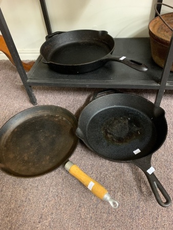 3 Cast Iron Skillets