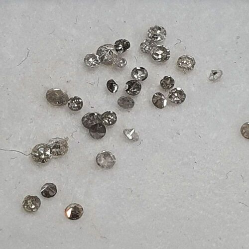 Quarter Carat of Diamond Gemstones